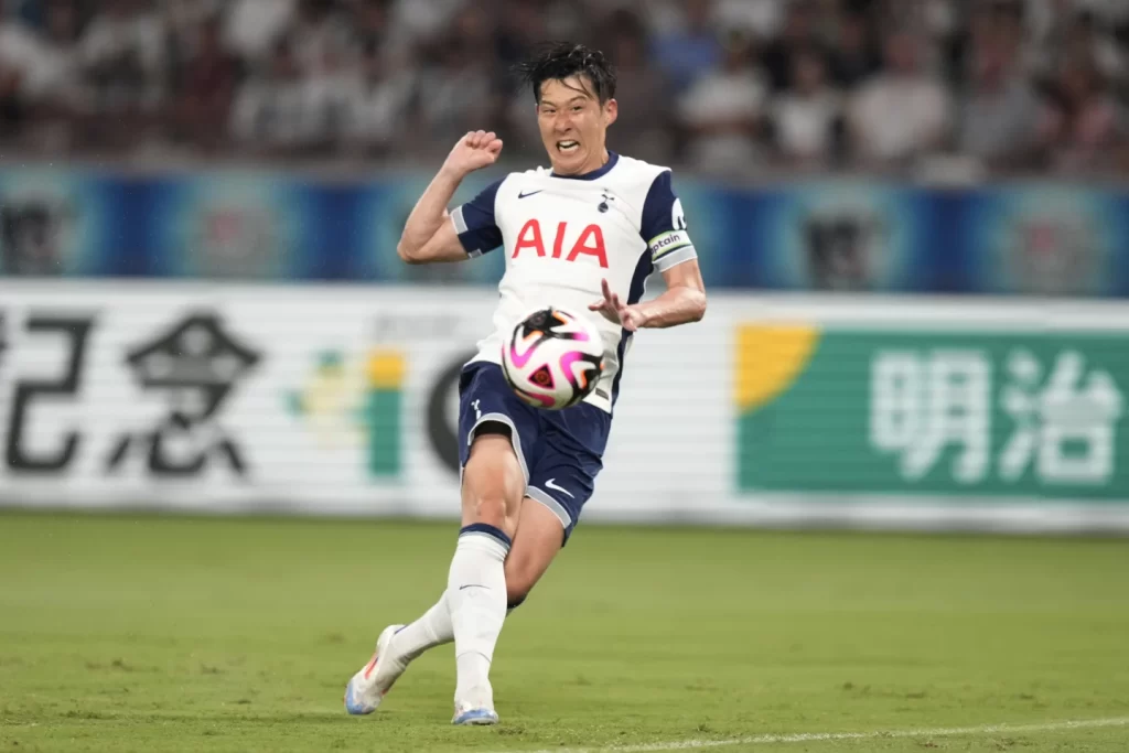 Tottenham Signs Yang, Latest East Asian Addition to English Soccer - Socceronlinew